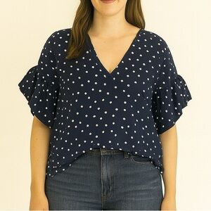 5/$25 Forever 21 Blue and White Polka Dot Top